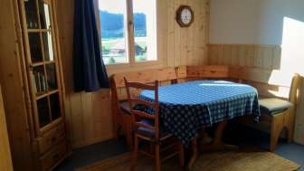 Ferienwohnung Styg Gruenenmatt Essbereich