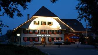 Gasthof Linde, Linden, Aussenansicht, Nacht